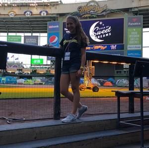 Meet your Posher, Eliza